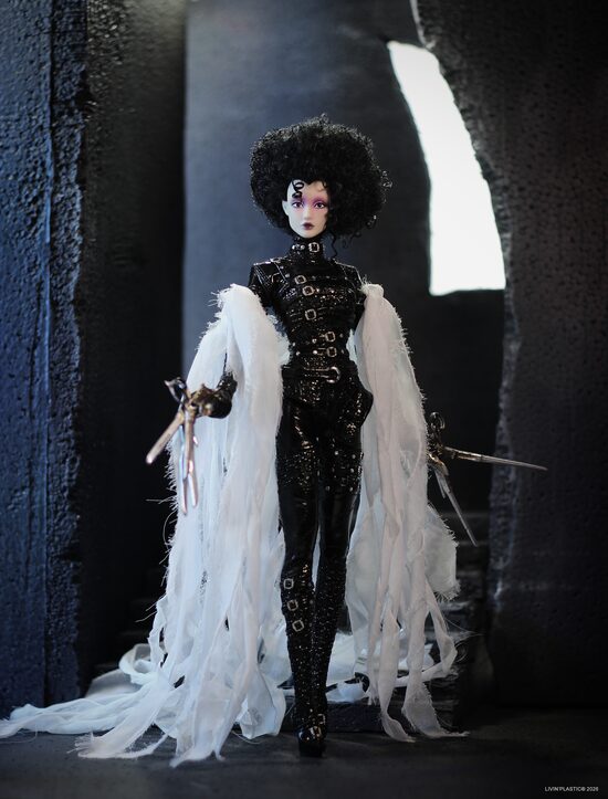 Scissorhands Livin' Plastic Doll